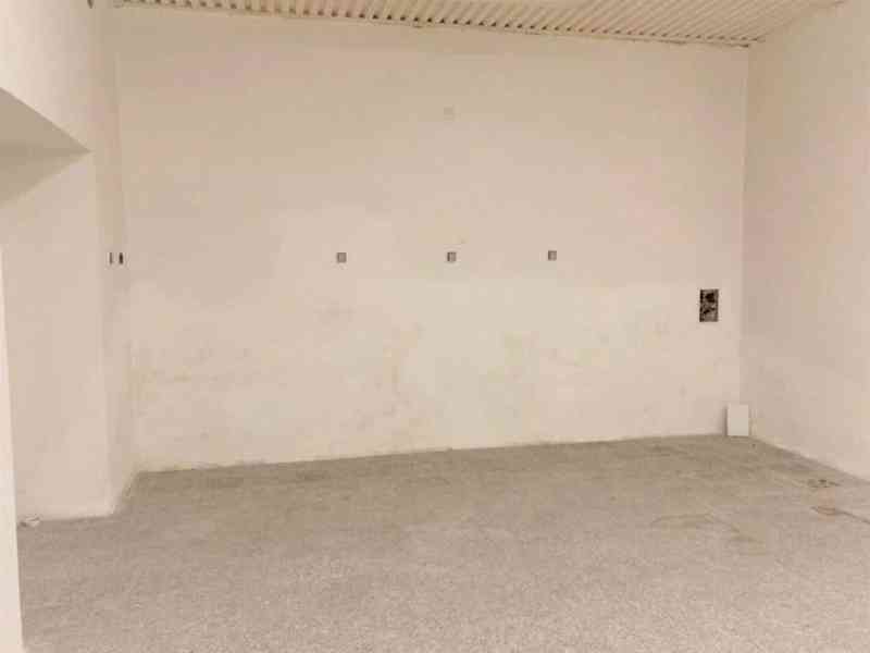 Prodej polyfunkční budovy v obci Úštěk. - foto 4