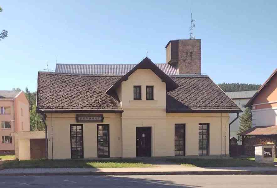 Prodej polyfunkční budovy v obci Úštěk. - foto 31