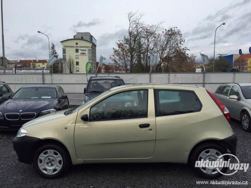 Fiat Punto 1.2, benzín,  2006, el. okna, centrál, klima - foto 2