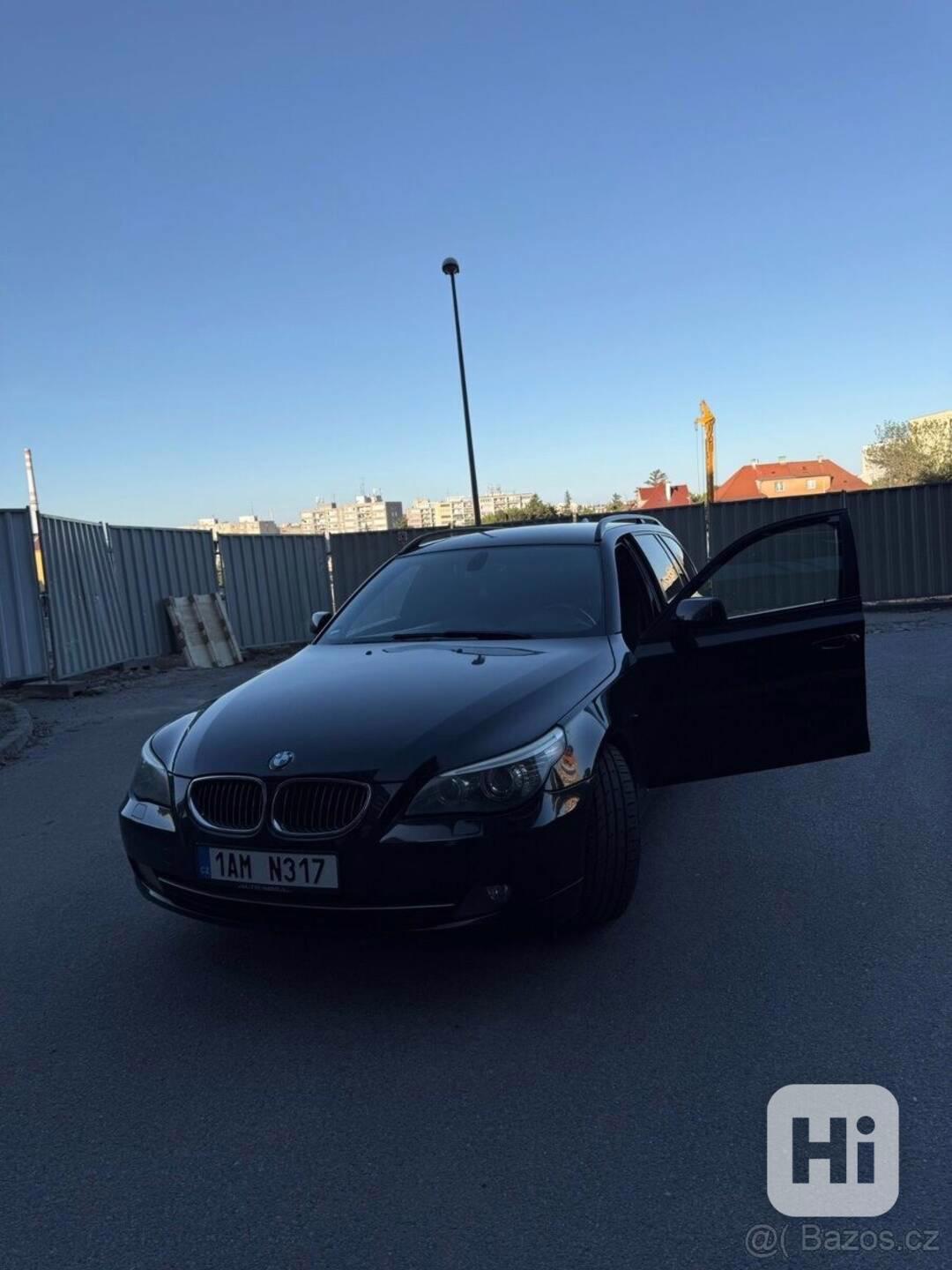 BMW Řada 5 2,5   525 d - foto 1