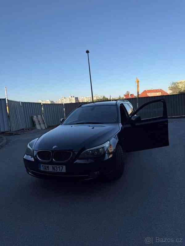 BMW Řada 5 2,5   525 d - foto 1