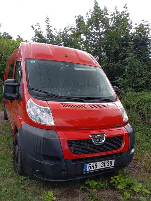 Peugeot Boxer 3,0 obytná dodávka – přestavba - foto 1
