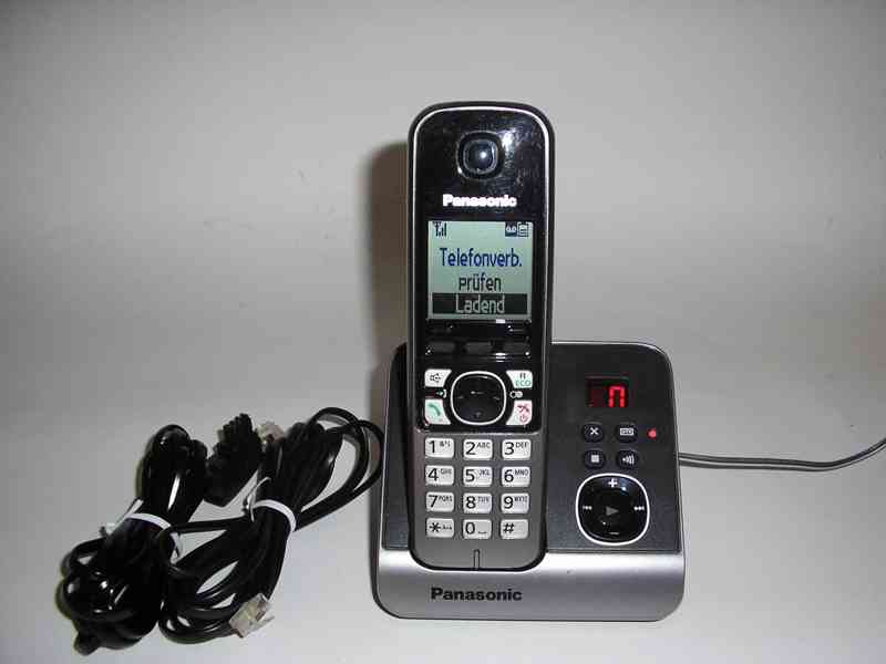 Bezdrátový telefon Panasonic KX-TG6721GB