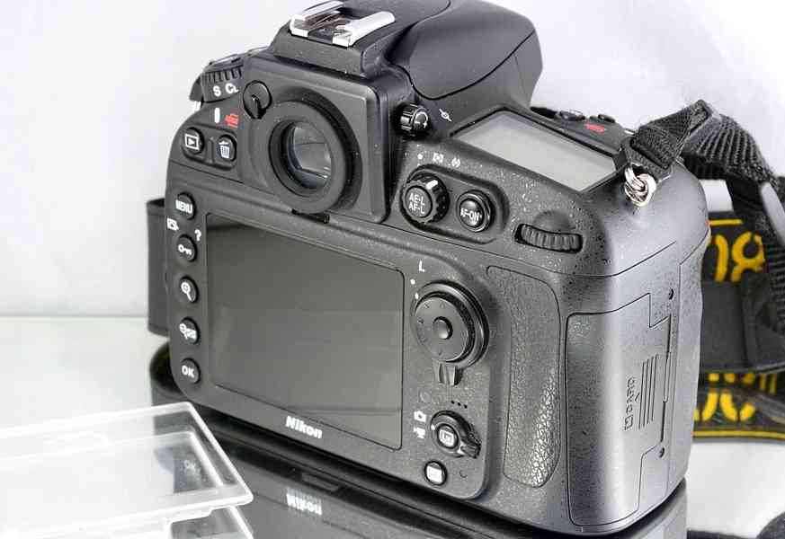Nikon D800 FX*36MPix CMOS*Full HDV*SD/CF*10500 Exp - foto 6
