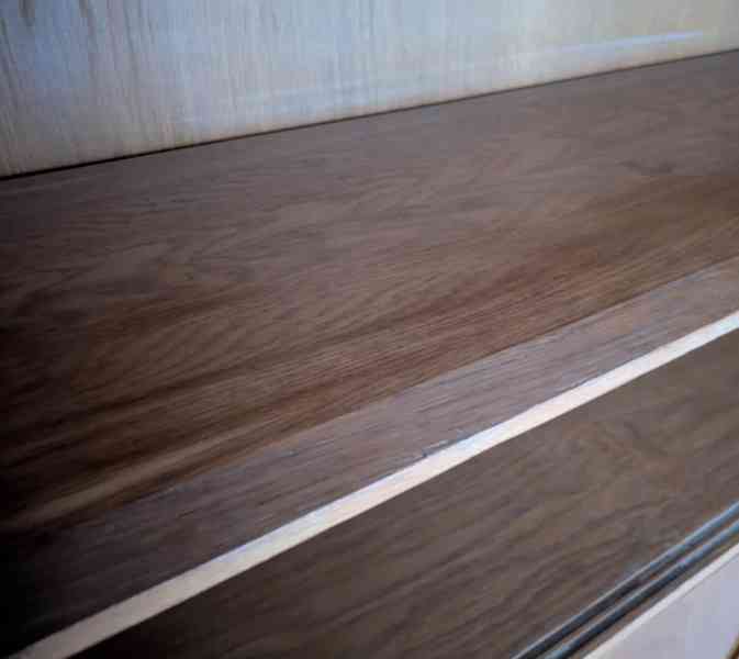 Retro dubová knihovna z roku 1956 – UP závody Třešť - foto 6