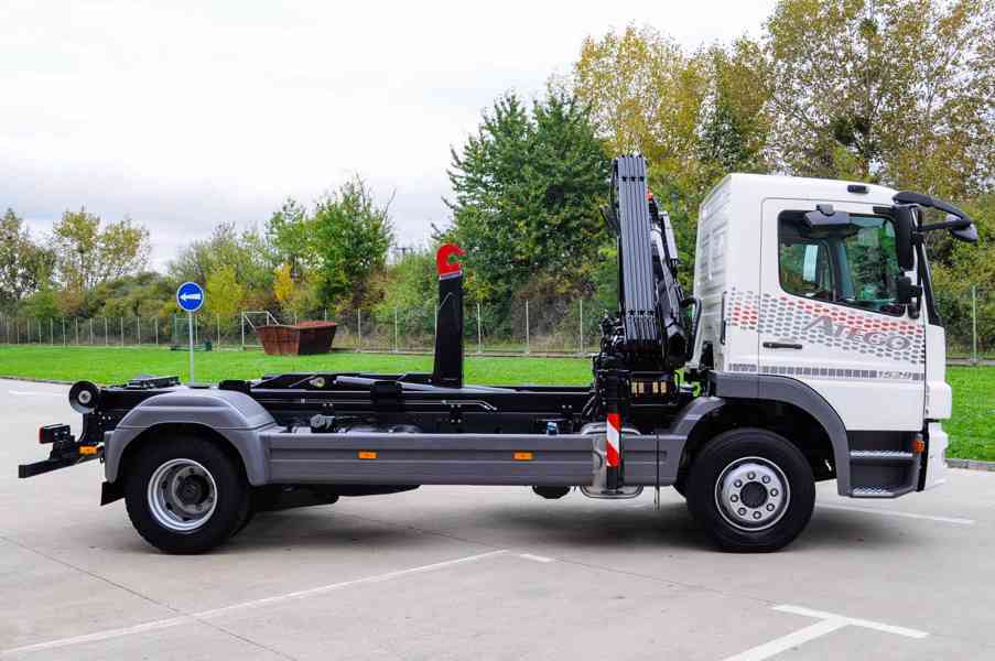 MERCEDES ATEGO 1529 NOVÝ HÁKOVÝ NOSIČ KONTEJNERŮ HYDR. RUKA - foto 7