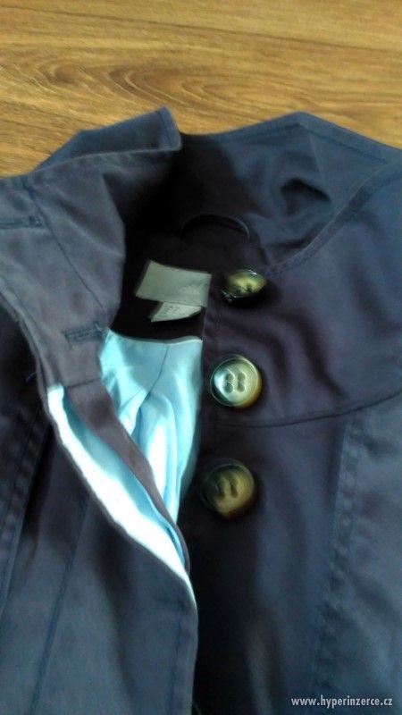 Modrý jarní kabátek velikost M - foto 1