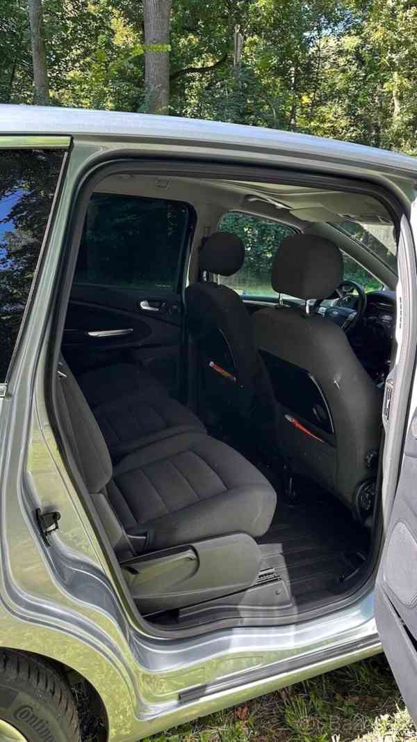 Ford S-MAX 2,2   TDCi 147kw, Automat r.v.2012 - foto 10