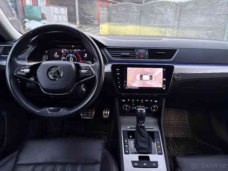 Škoda Superb 2,0 - foto 10