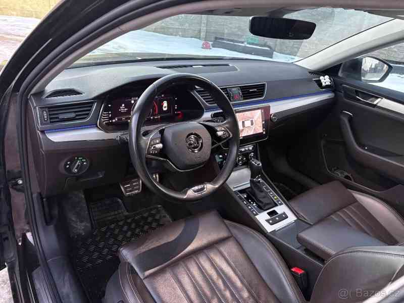 Škoda Superb 2,0 - foto 9