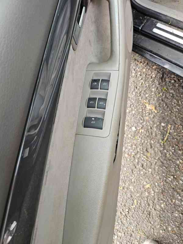 Audi A4 2,5 - foto 5
