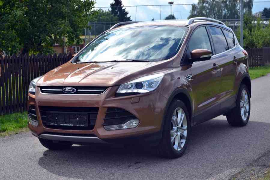 Ford Kuga 2.0 TDCI 120kW Titanium 4x4 - foto 1