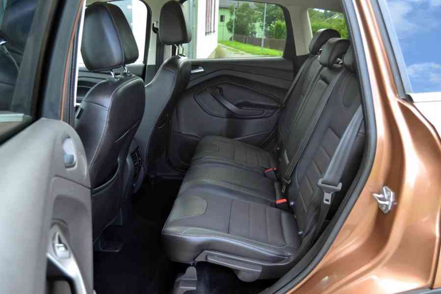 Ford Kuga 2.0 TDCI 120kW Titanium 4x4 - foto 10