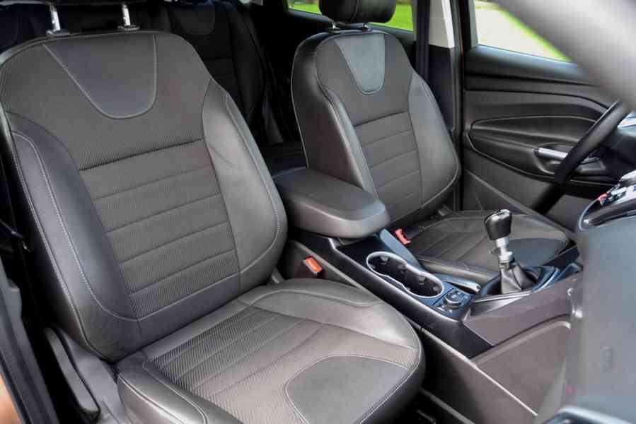 Ford Kuga 2.0 TDCI 120kW Titanium 4x4 - foto 15