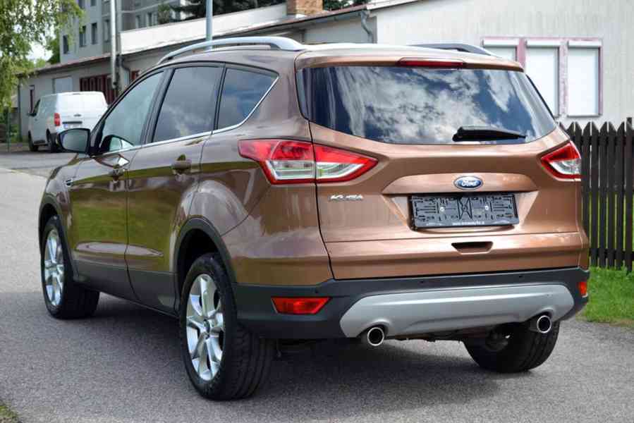 Ford Kuga 2.0 TDCI 120kW Titanium 4x4 - foto 2