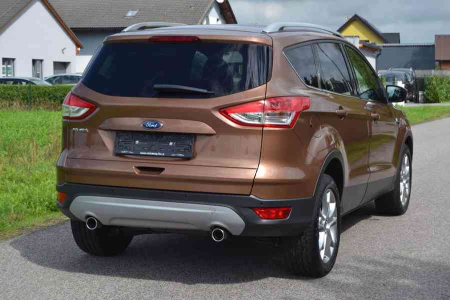 Ford Kuga 2.0 TDCI 120kW Titanium 4x4 - foto 4