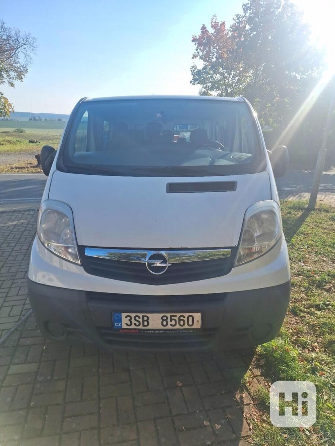 Opel Vivaro 2,0   CDTI 66 kW - 9 míst, 2013 - foto 1