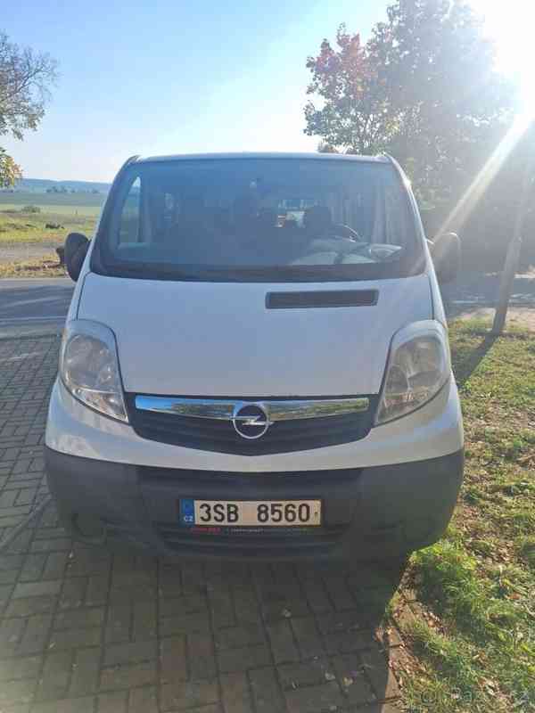 Opel Vivaro 2,0   CDTI 66 kW - 9 míst, 2013 - foto 1