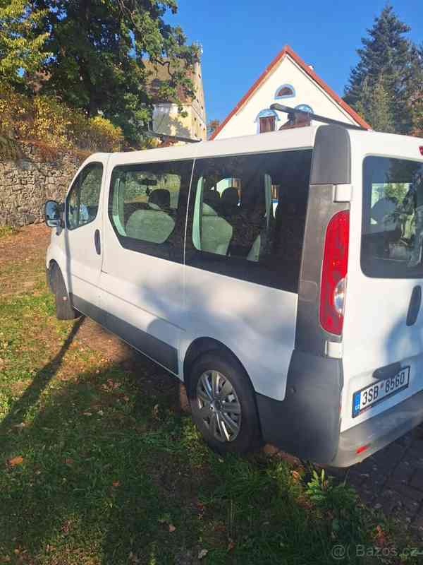 Opel Vivaro 2,0   CDTI 66 kW - 9 míst, 2013 - foto 2