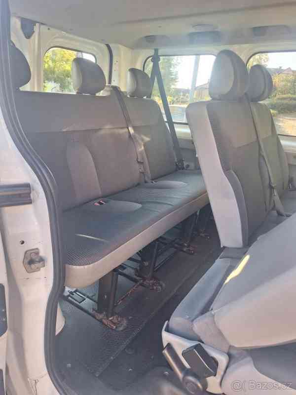 Opel Vivaro 2,0   CDTI 66 kW - 9 míst, 2013 - foto 12