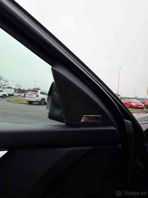 Škoda Octavia 2,0   A3 DSG - foto 13