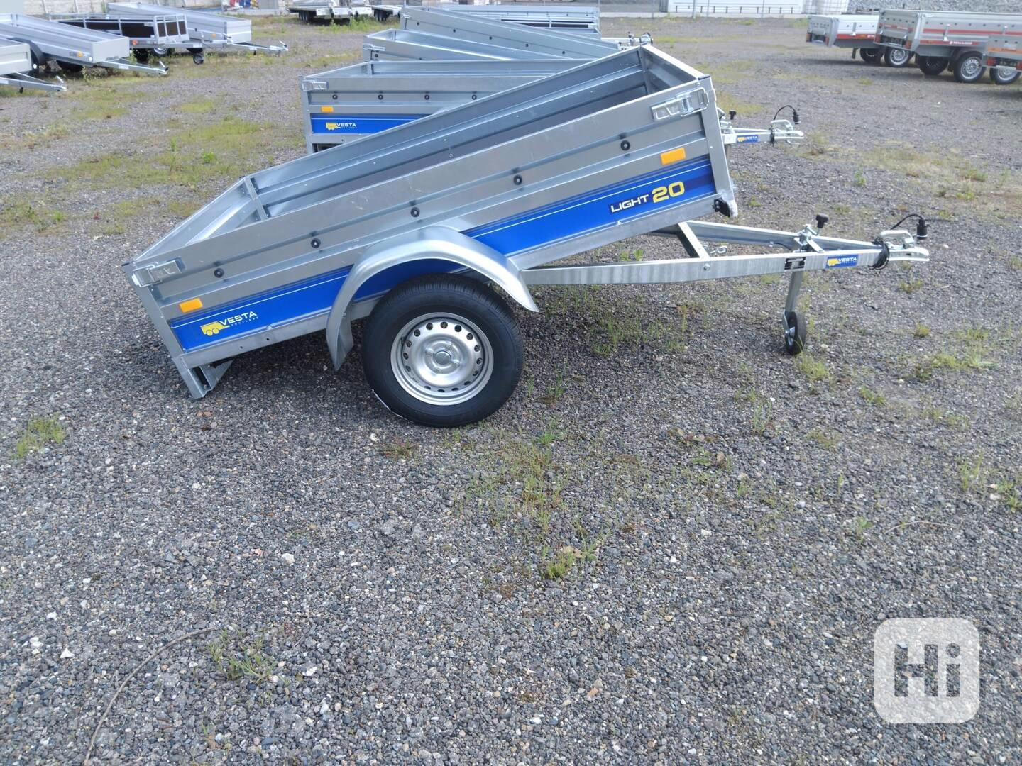 Přívěsný vozík VESTA Light 20 sklopný 750 kg - foto 1