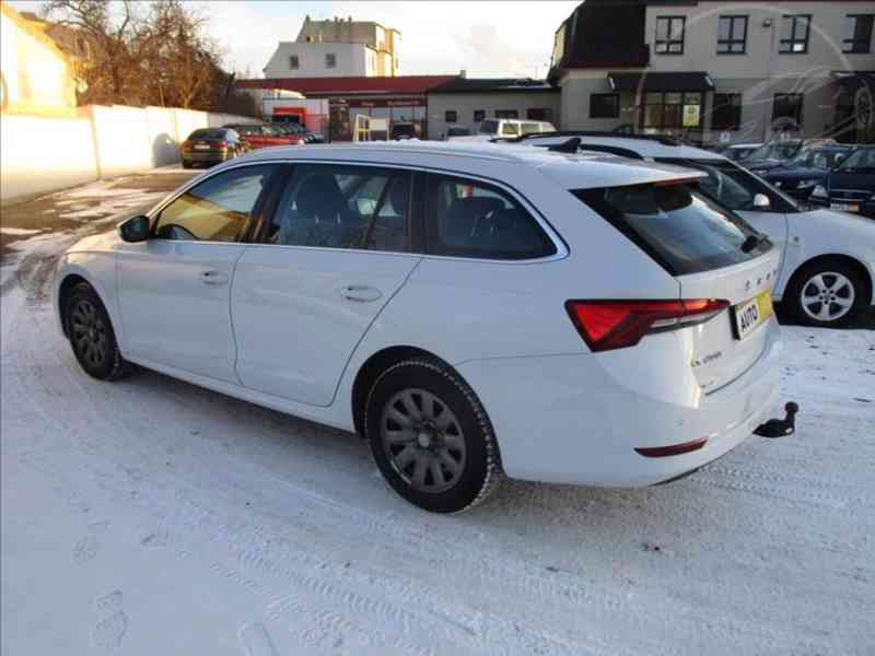 koda Octavia 2,0 TDI DSG Style,1.MAJITEL ČR-DPH - foto 4