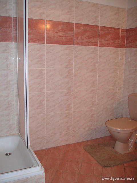 Pěkný RD 4+kk/T, 180 m2, Praha 10 – Petrovice - foto 12