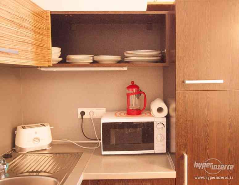 Pronájem bytu 2+kk bez realitky. Rezidence Andel City. - foto 7