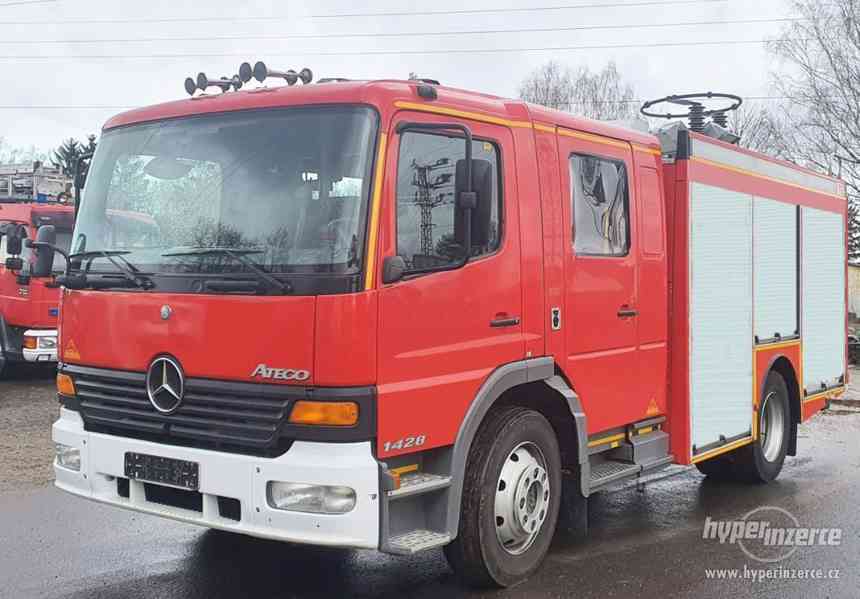 Prodáme hasičské  Mercedes Atego 1428 F,  2400L - foto 2