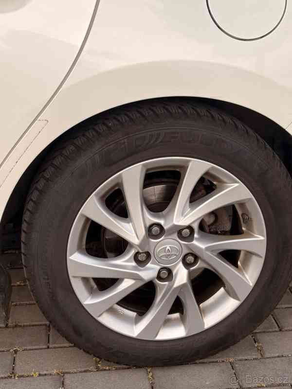 Toyota Tacoma 1,8 - foto 16