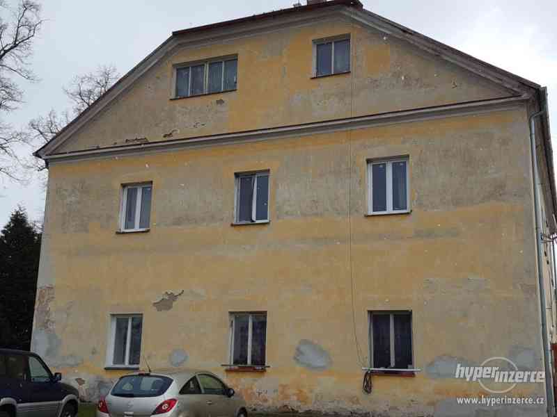 Prodej bytového domu - 8 bytových jednotek-Mantov-Chotěšov - foto 3