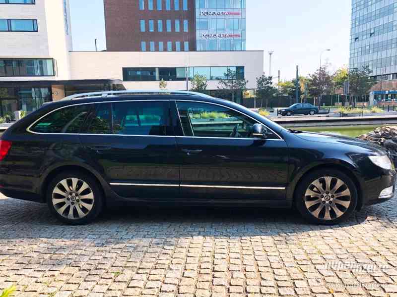 Škoda SUPERB combi - foto 2