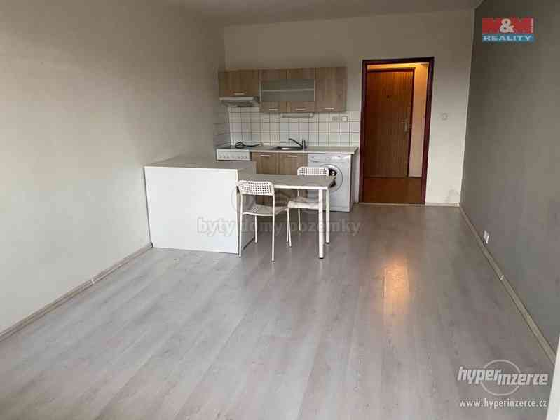 Pronájem bytu 1+kk, 3 m?, Ostrava, ul. Gen. Píky - foto 1