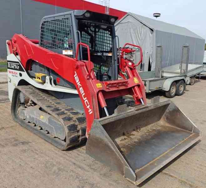 6t pásový smyk nakladač Takeuchi TL12 HiFlow - foto 9