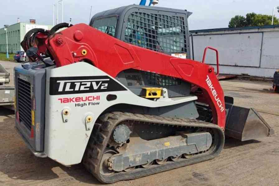 6t pásový smyk nakladač Takeuchi TL12 HiFlow - foto 8