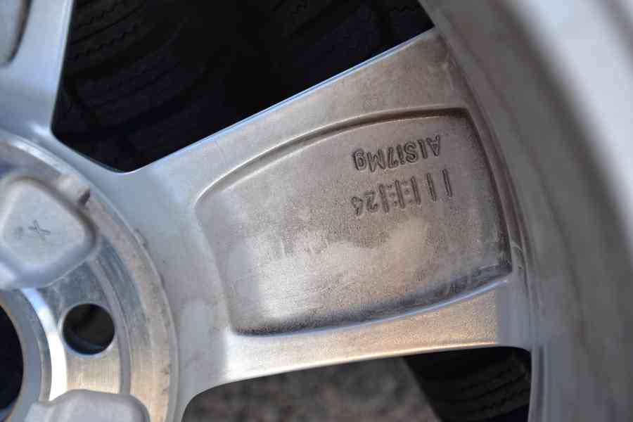 NOVÁ zimní ALU sada Š.Kamiq/Scala+195/60R16 Bridgestone - foto 23