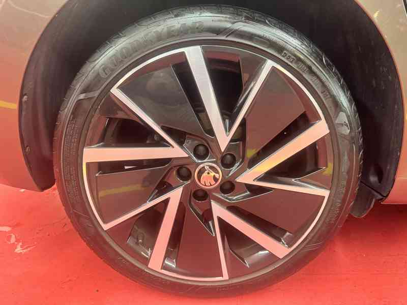 Škoda SCALA STY TS 85/1.0 M6F - foto 12