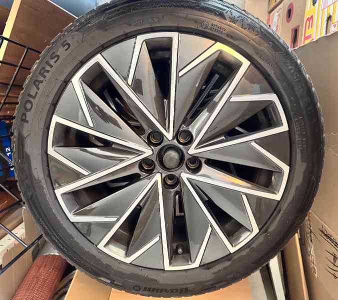 Škoda SCALA STY TS 85/1.0 M6F - foto 11