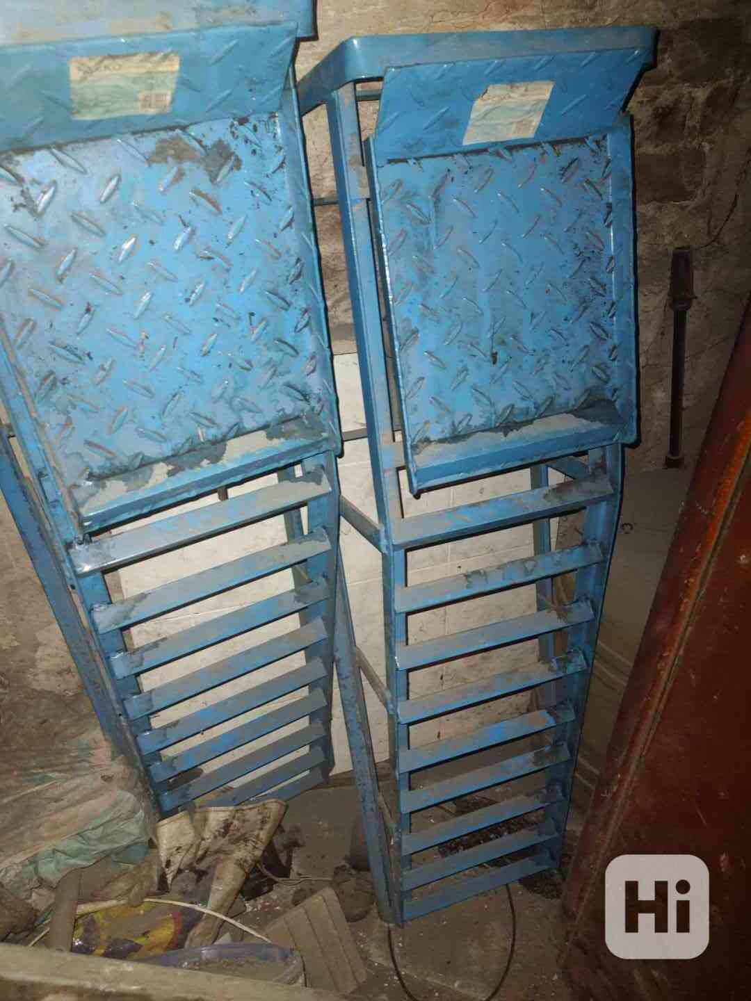 Hever nájezdy - foto 1