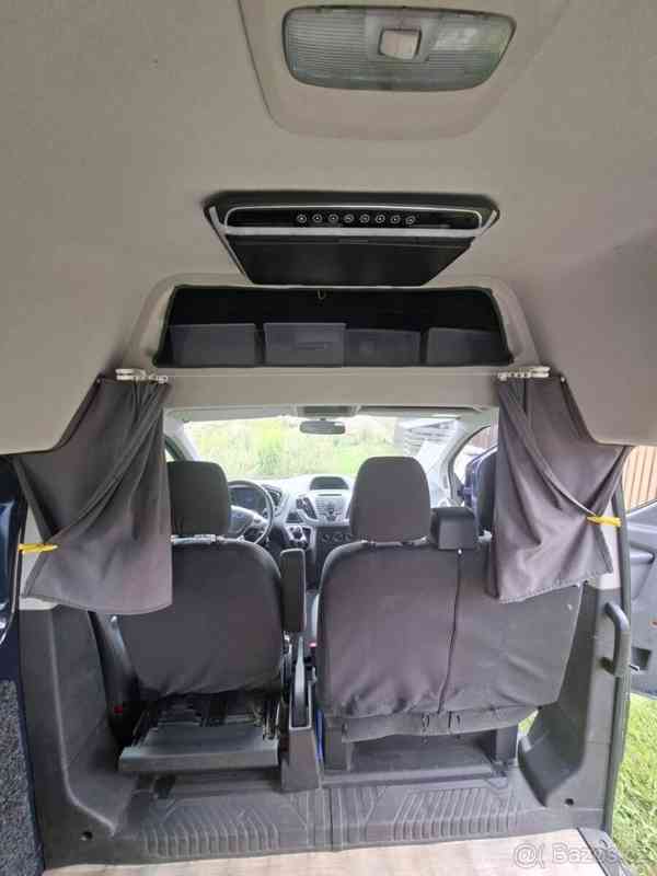 Ford Tourneo Custom 2,0   r. v. 2015, L2H2 - foto 13