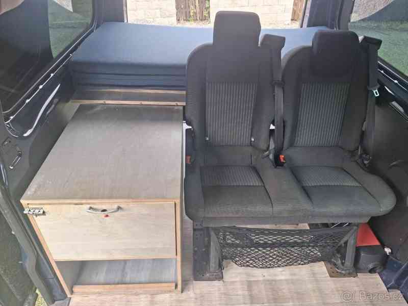 Ford Tourneo Custom 2,0   r. v. 2015, L2H2 - foto 7