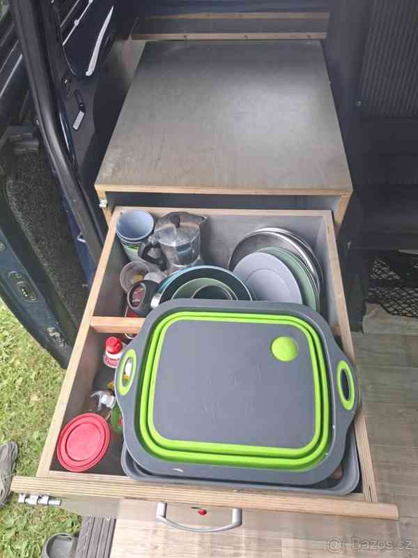 Ford Tourneo Custom 2,0   r. v. 2015, L2H2 - foto 12