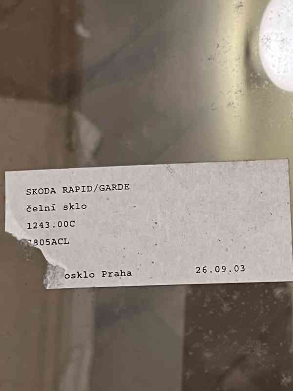 Přední nové sklo Škoda RAPID 130-136 / garde - foto 1
