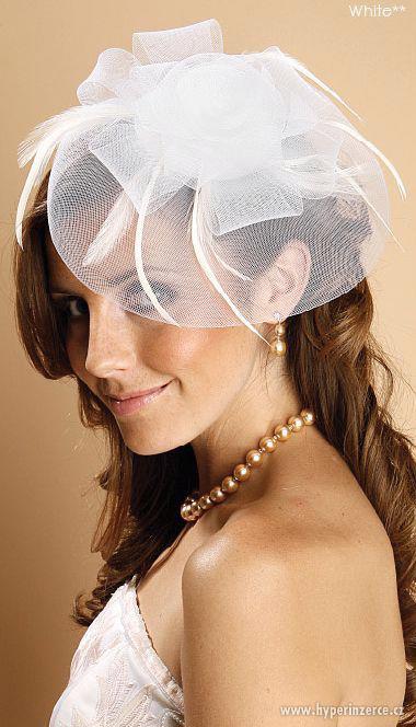 Svatební doplňky - coctailový klobouček - foto 2