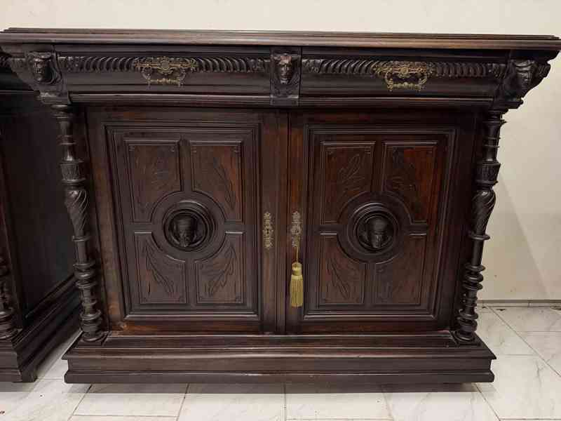 Starožitné skříně Henri II. - foto 9