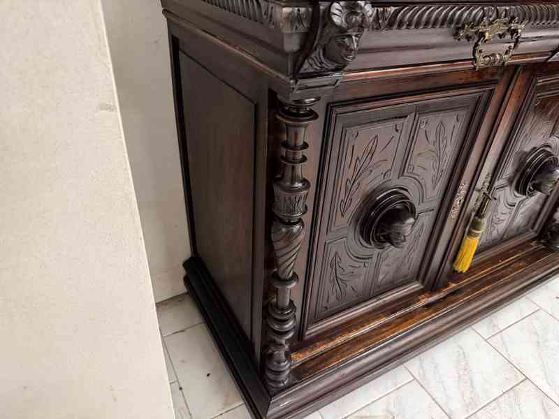 Starožitné skříně Henri II. - foto 7