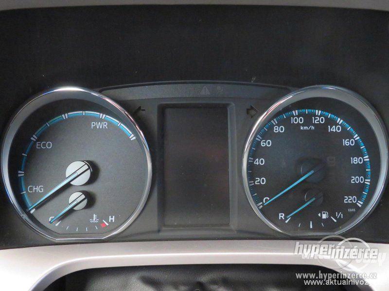 Toyota RAV 4 2.5 Hybrid 145kW 2.5, benzín, RV 2017 - foto 2