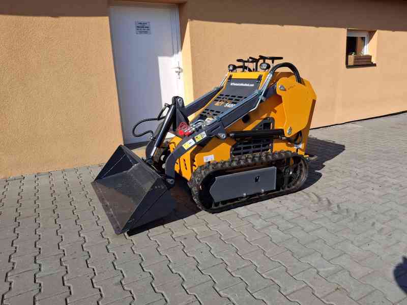 Mini pásový nakladač BCT-400 23 HP, 740 kg - foto 14