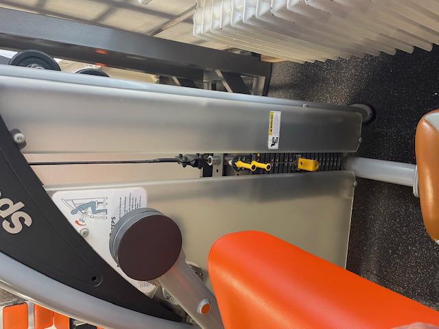 Stroj na Biceps Sports Atr Fitness  - foto 3